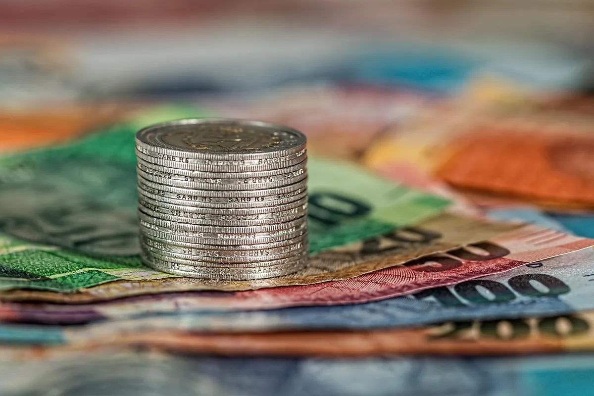 coins, banknotes, money, currency, finance, cash, business, economics, banking, bank, wealth, earnings, capital, savings, payment, investment, economy, financia